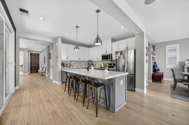 5501 Jade Springs Way, Rancho Cordova, CA 95742