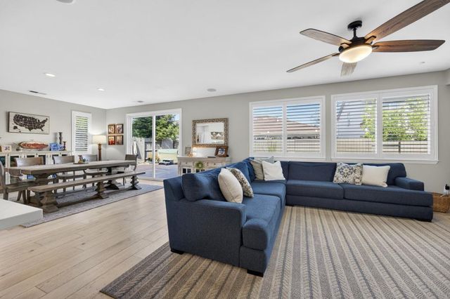 5501 Jade Springs Way, Rancho Cordova, CA 95742