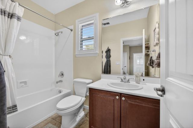 5501 Jade Springs Way, Rancho Cordova, CA 95742