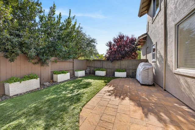 5501 Jade Springs Way, Rancho Cordova, CA 95742