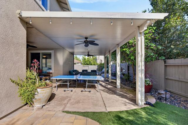 5501 Jade Springs Way, Rancho Cordova, CA 95742