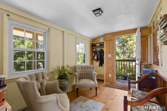 12 Longview Drive, Brookfield, CT 06804