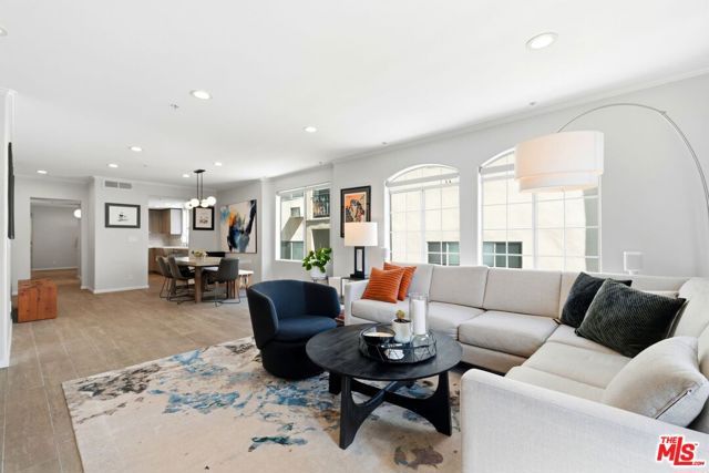 1842 Greenfield Avenue 102, Los Angeles, CA 90025