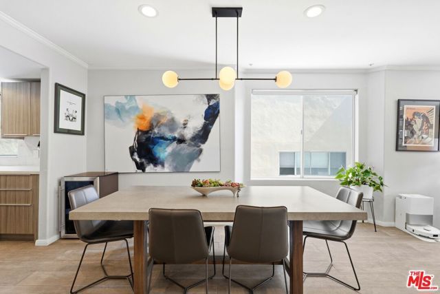 1842 Greenfield Avenue 102, Los Angeles, CA 90025