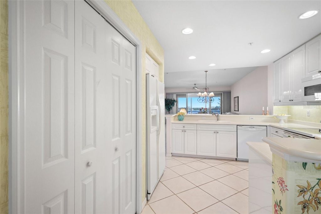 Image 21 of property listing at 242 HIDDEN BAY DRIVE 603, Osprey, FL 34229