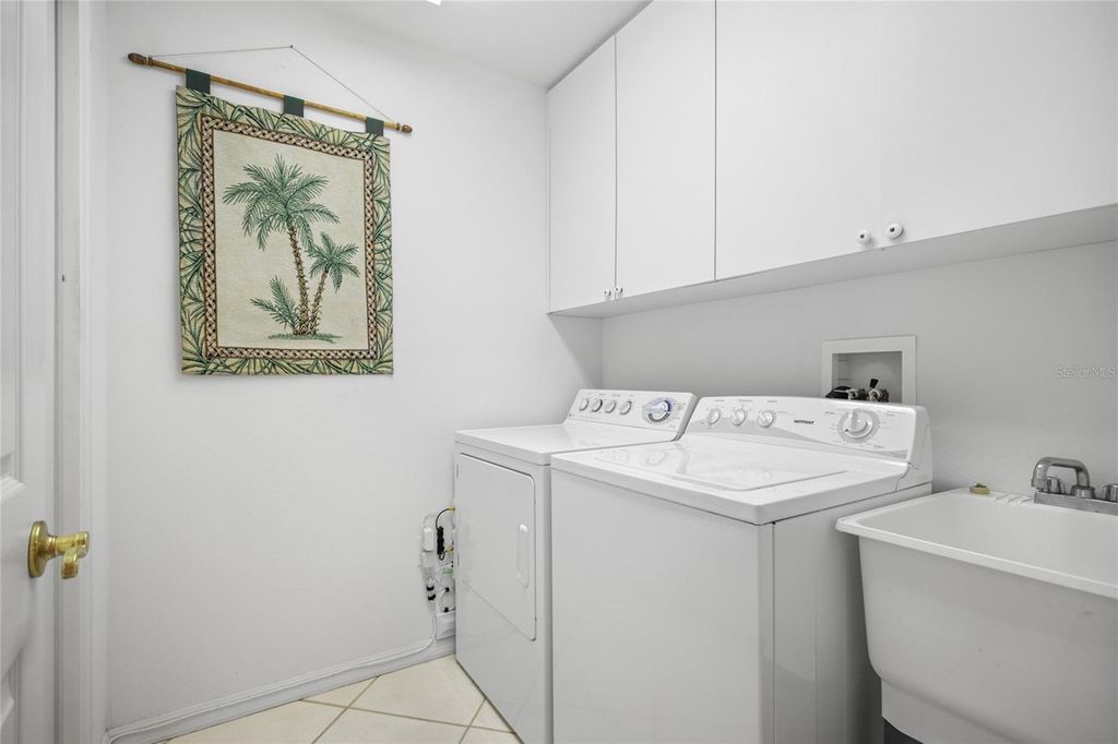 Image 40 of property listing at 242 HIDDEN BAY DRIVE 603, Osprey, FL 34229