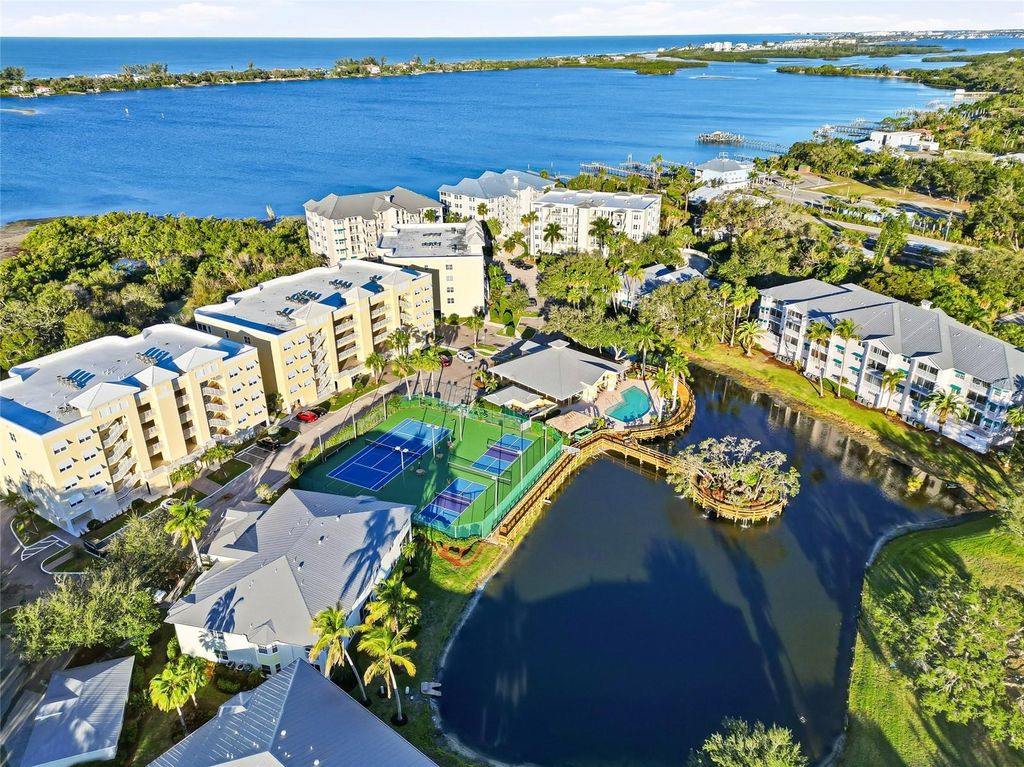 Image 48 of property listing at 242 HIDDEN BAY DRIVE 603, Osprey, FL 34229