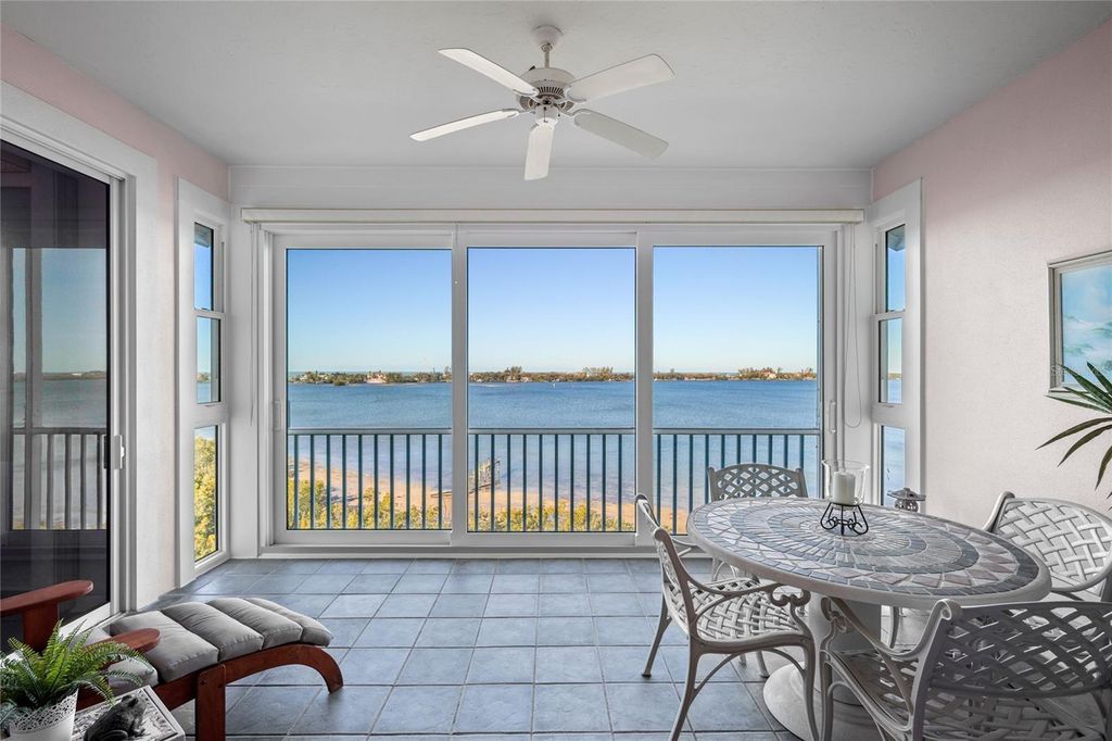 Image 10 of property listing at 242 HIDDEN BAY DRIVE 603, Osprey, FL 34229