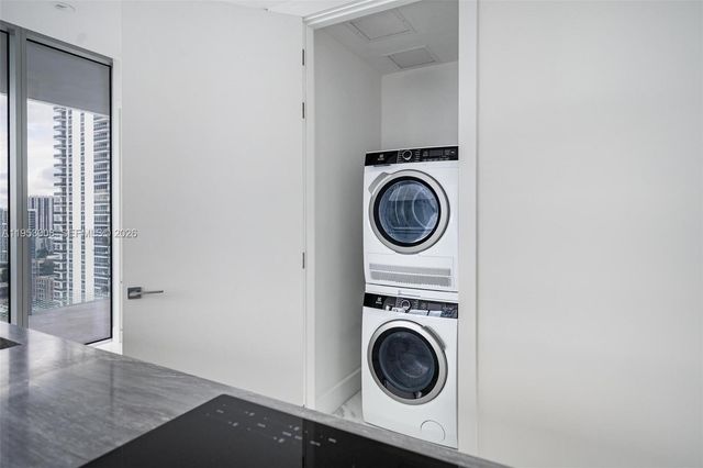 700 NE 26th Ter 1905, Miami, FL 33137