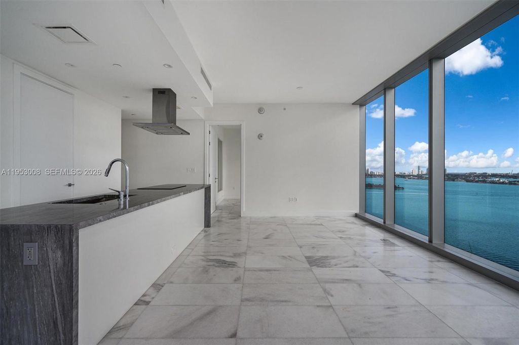 700 NE 26th Ter 1905, Miami, FL 33137