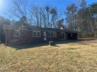 180 Cedar Lane, Reidsville, NC 27320