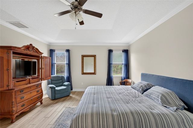 2557 Saint Lucia Circle, Vero Beach, FL 32967