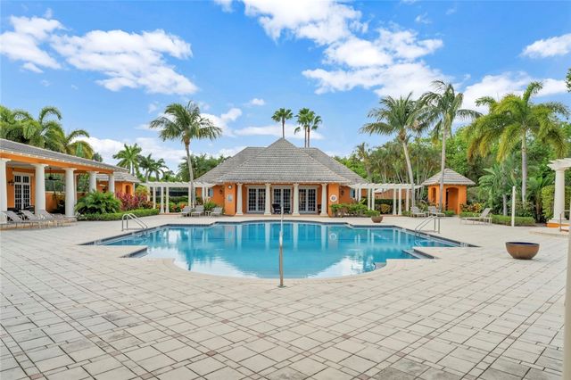 2557 Saint Lucia Circle, Vero Beach, FL 32967