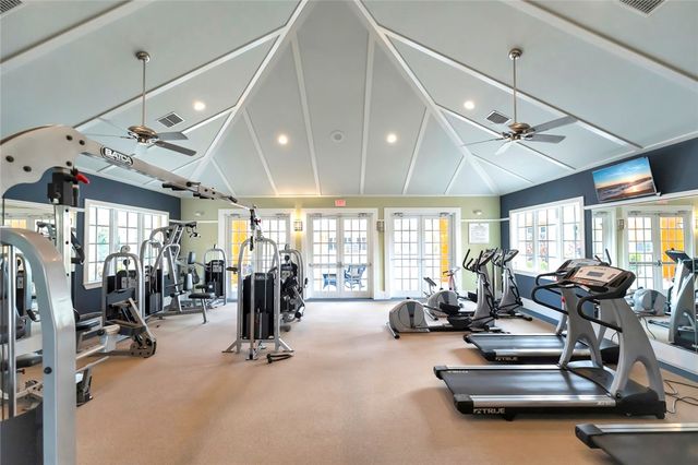 2557 Saint Lucia Circle, Vero Beach, FL 32967