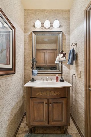 1625 Deer Park Drive, Edmond, OK 73003