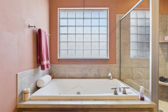 1625 Deer Park Drive, Edmond, OK 73003