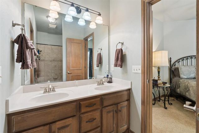 1625 Deer Park Drive, Edmond, OK 73003