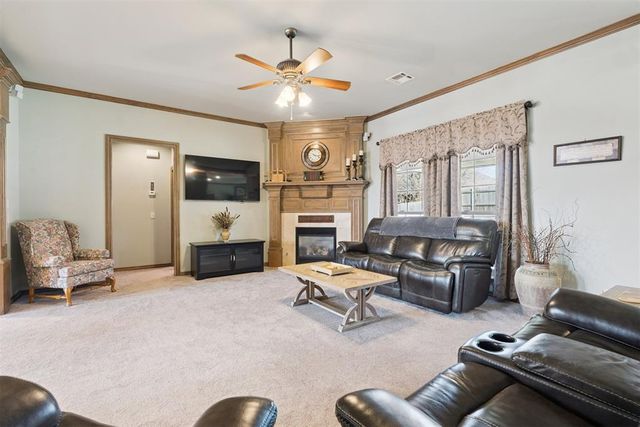 1625 Deer Park Drive, Edmond, OK 73003