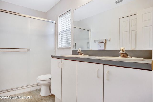 958 Pine Creek Circle NE, Palm Bay, FL 32905