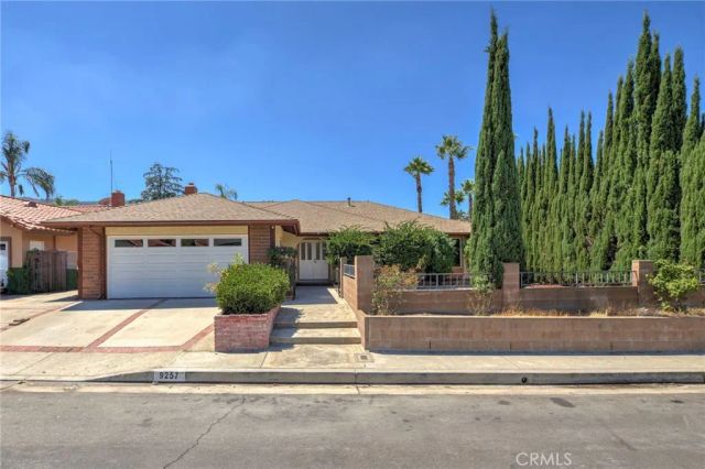 9257 La Shell Drive, Tujunga, CA 91042