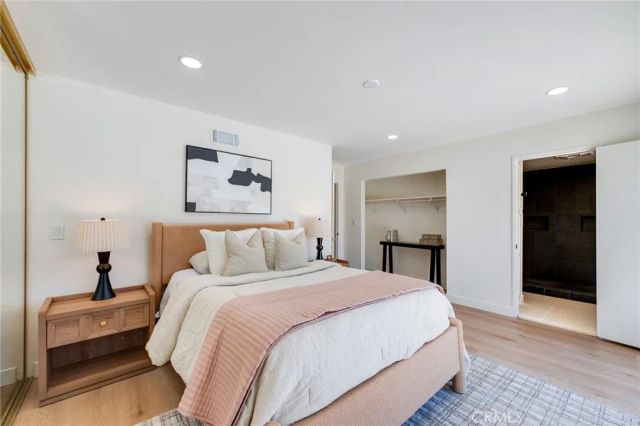 9257 La Shell Drive, Tujunga, CA 91042