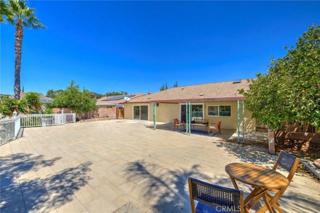9257 La Shell Drive, Tujunga, CA 91042