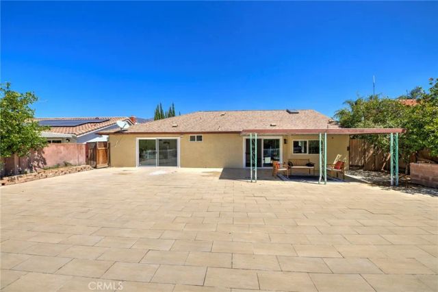 9257 La Shell Drive, Tujunga, CA 91042