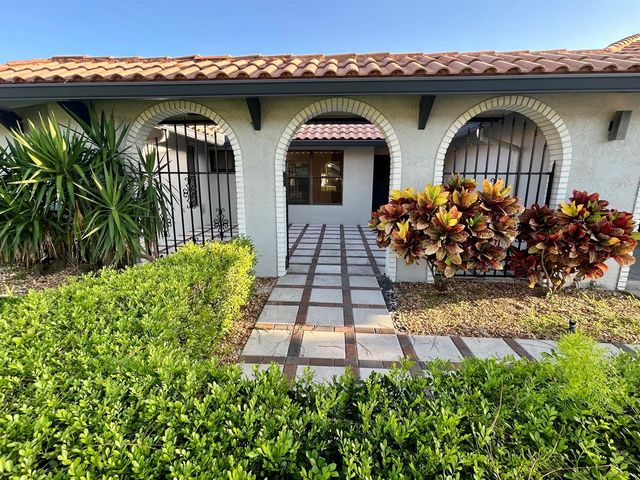 22822 Pinewood Court, Boca Raton, FL 33433