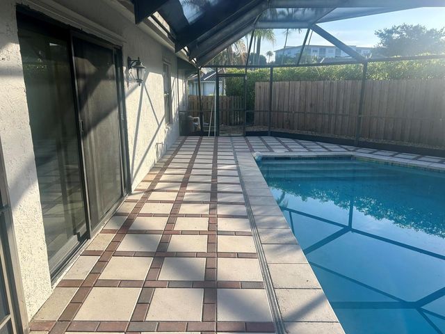 22822 Pinewood Court, Boca Raton, FL 33433
