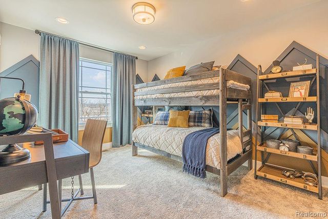 58672 Losino Drive, South Lyon, MI 48178