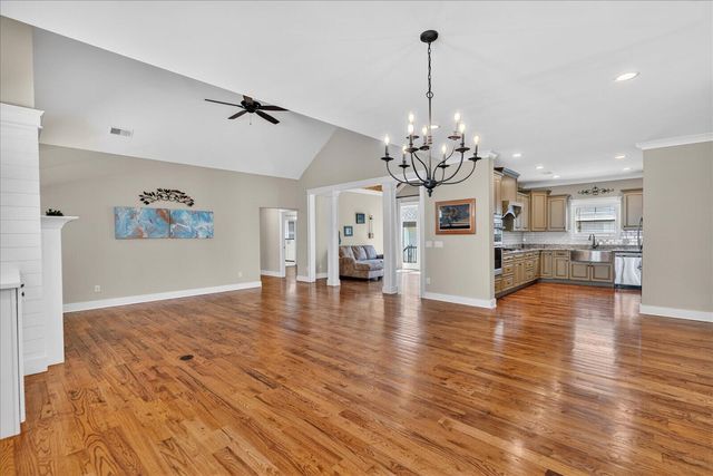 9261 Skyfall Drive, Ooltewah, TN 37363