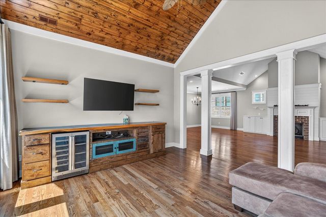 9261 Skyfall Drive, Ooltewah, TN 37363