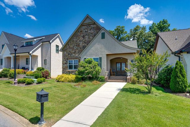 9261 Skyfall Drive, Ooltewah, TN 37363