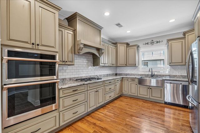 9261 Skyfall Drive, Ooltewah, TN 37363