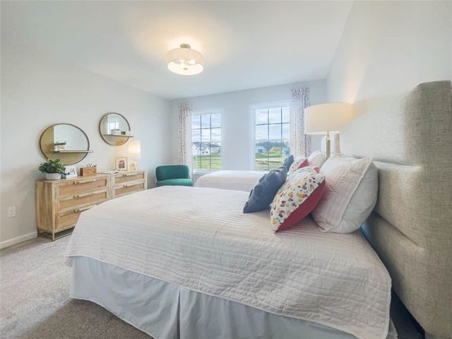 1504 Osburn Ln Lane, Farmington, NY 14425