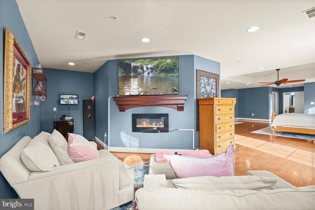 202 BONHILL DR, Fort Washington, MD 20744