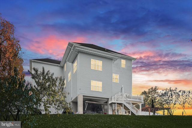 202 BONHILL DR, Fort Washington, MD 20744