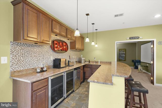 202 BONHILL DR, Fort Washington, MD 20744