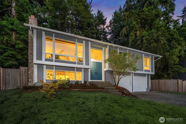 14340 113th Avenue NE, Kirkland, WA 98034