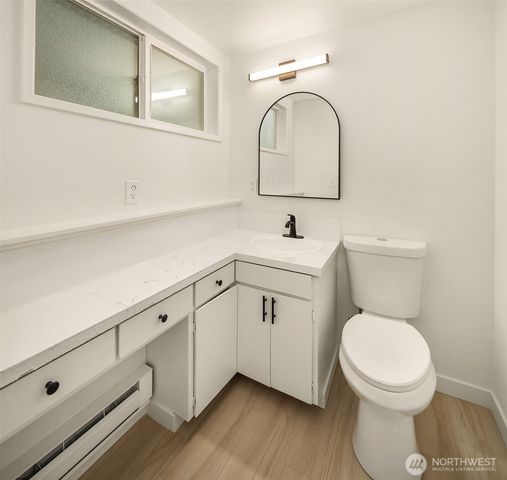 14340 113th Avenue NE, Kirkland, WA 98034