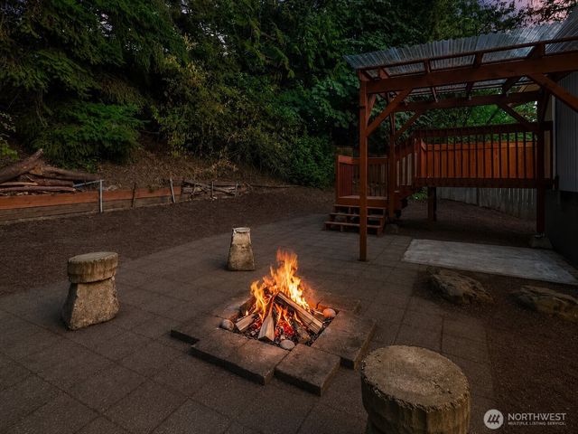 14340 113th Avenue NE, Kirkland, WA 98034