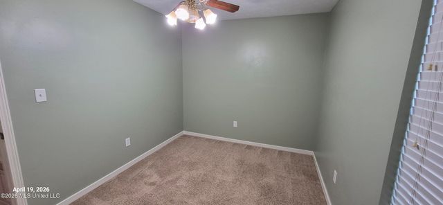 306 N Grove Circle, Brandon, MS 39047