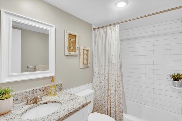 715 S BEACH STREET 211D, Daytona Beach, FL 32114