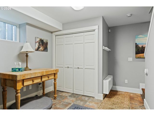 2200 Se 48TH Ave, Portland, OR 97215