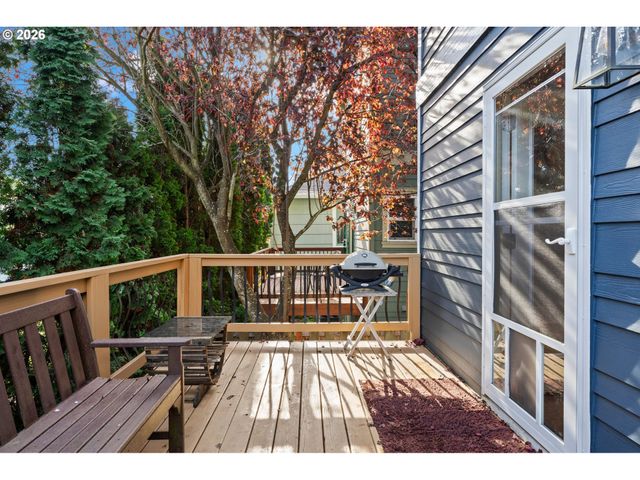 2200 Se 48TH Ave, Portland, OR 97215