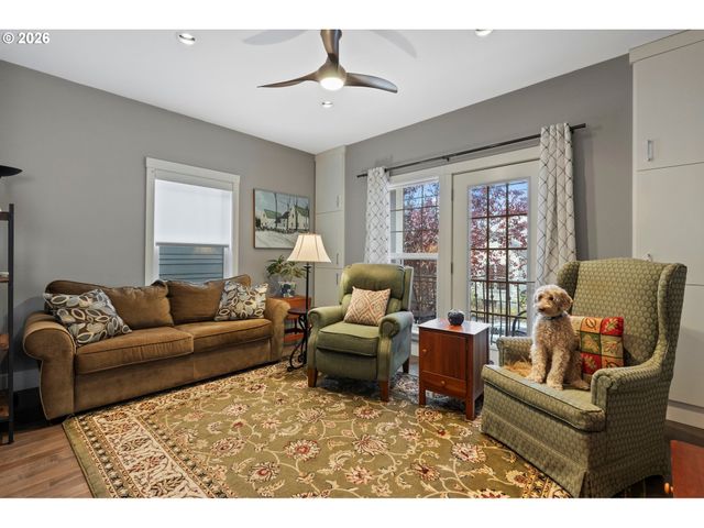 2200 Se 48TH Ave, Portland, OR 97215