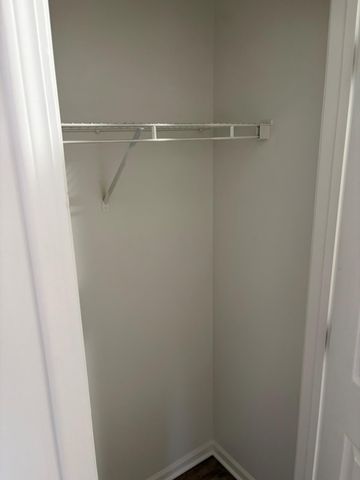 182 Hunters Lane NE 56, Rockford, MI 49341