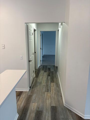 182 Hunters Lane NE 56, Rockford, MI 49341