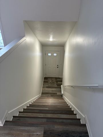 182 Hunters Lane NE 56, Rockford, MI 49341