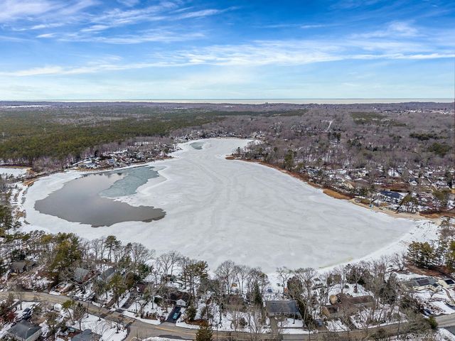 126 Wauwepex Trail, Ridge, NY 11961